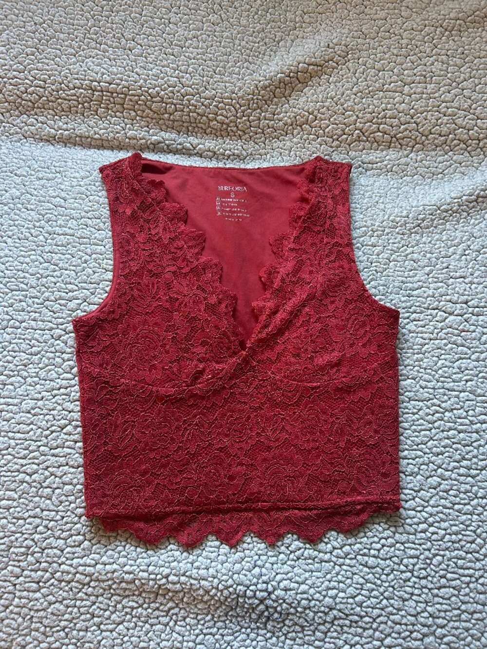 Reoria -- burnt orange lace tank
